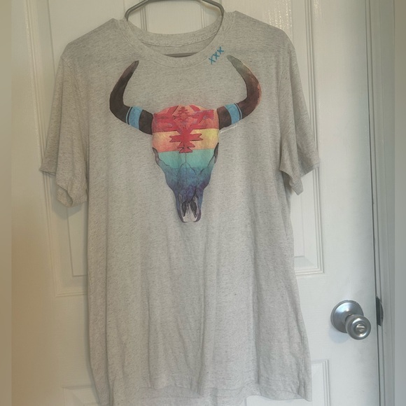Bohemian Cowgirl Tops - Grey Tee with Colorful Southwestern Bull Skull Graphic